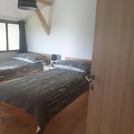 Apartment Coup D'oeil Bullet